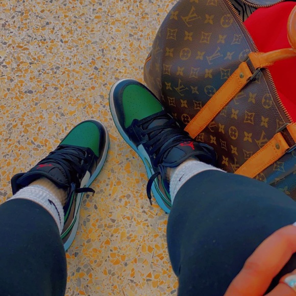 Meet your Posher, Chelle - Picture 1 of 1